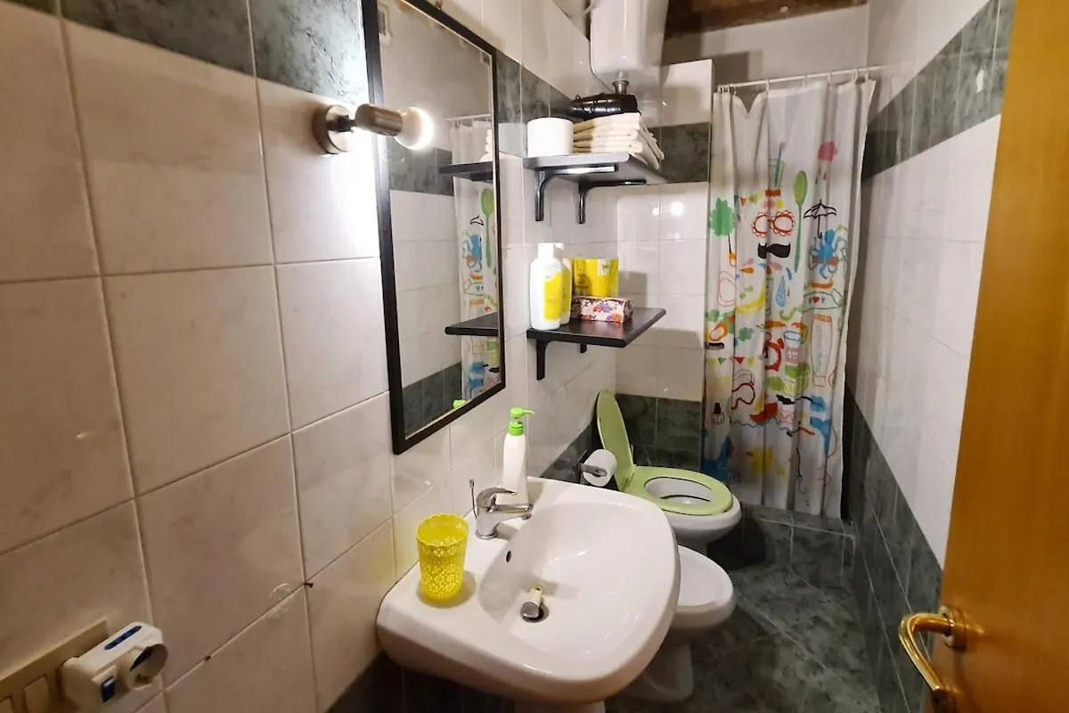 Apartment Fuga In Toscana Chiesina Uzzanese Italy